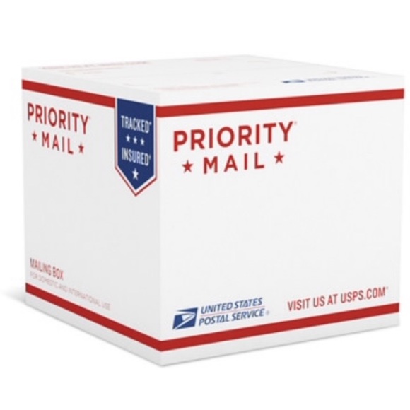 St. John Other - 5 item name brand Reseller mystery box